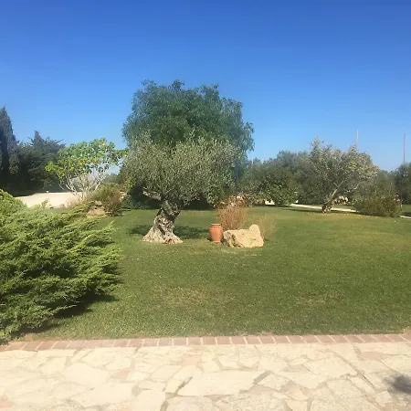 בית כפרי Loreto *